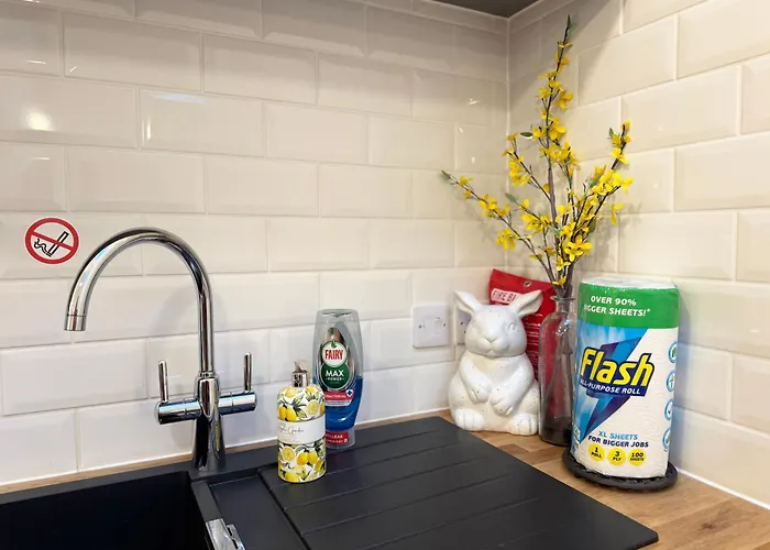 The Barn In The Courtyard, 3 - Bed, Sleeps 5, Pets Welcome