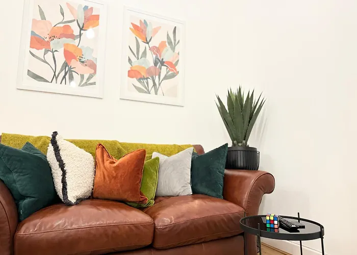 The Barn In The Courtyard, 3 - Bed, Sleeps 5, Pets Welcome Apart-hotel *