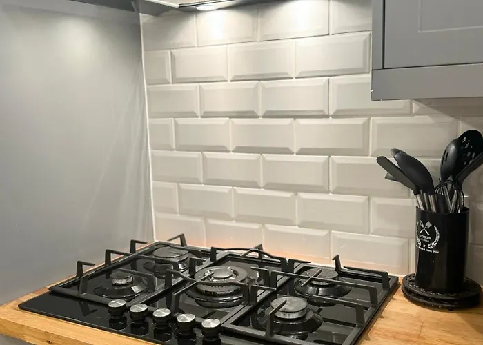 The Barn In The Courtyard, 3 - Bed, Sleeps 5, Pets Welcome