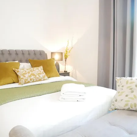 Lejlighedshotel The Barn In The Courtyard, 3 - Bed, Sleeps 5, Pets Welcome *