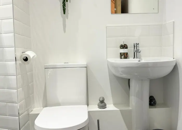 The Barn In The Courtyard, 3 - Bed, Sleeps 5, Pets Welcome *